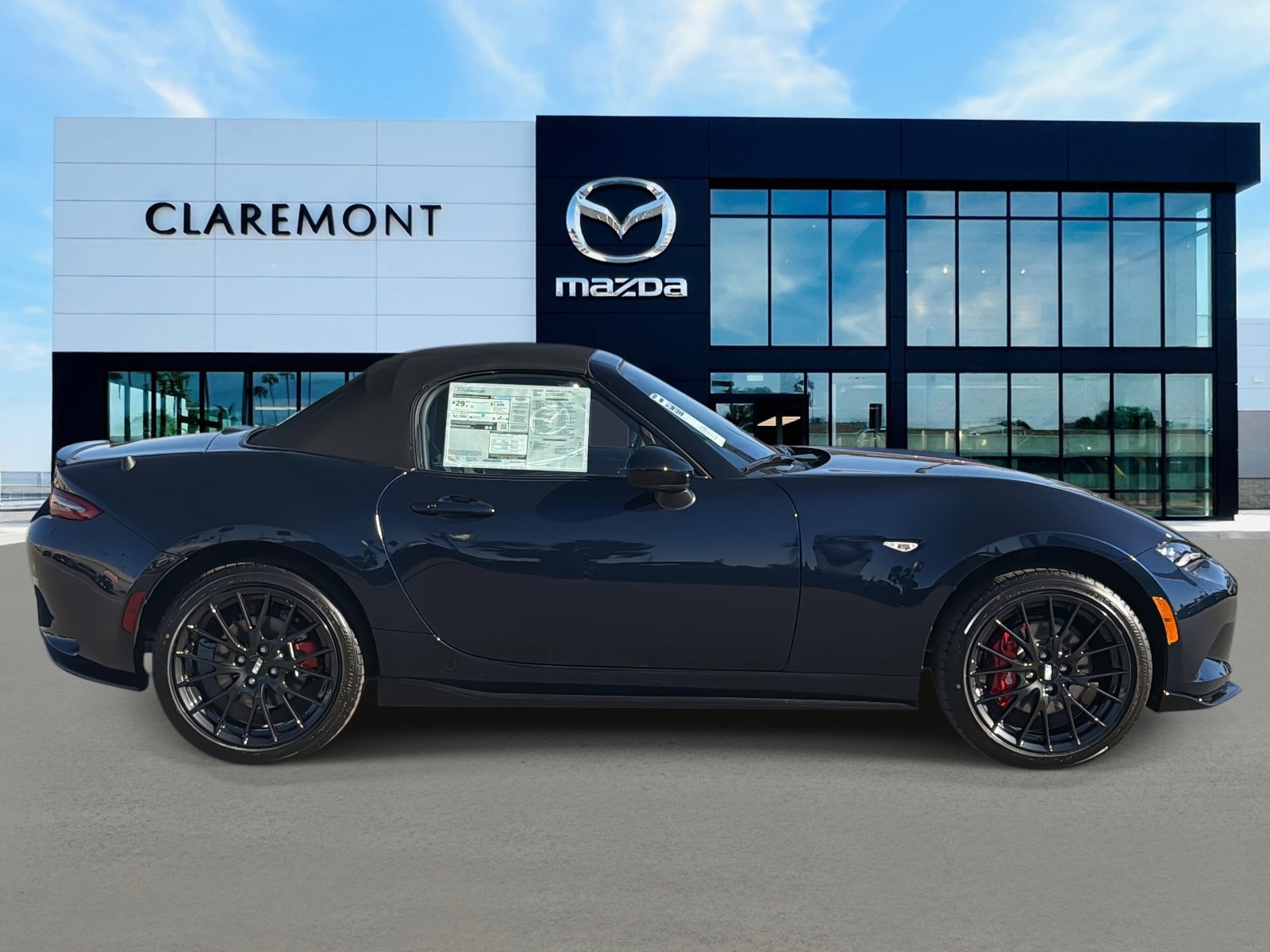 New 2025 MAZDA MX-5 Miata Club w/ Brembo/BBS Recaro Package image 4