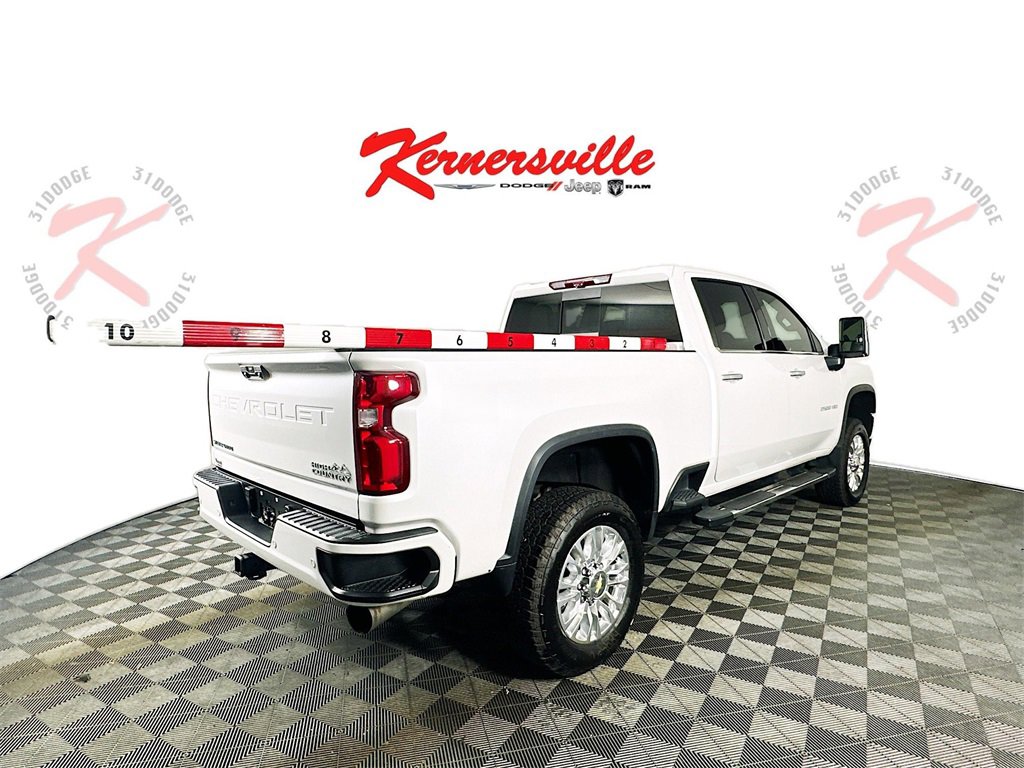 Used 2023 Chevrolet Silverado 2500 High Country w/ Z71 Off-Road Package image 7