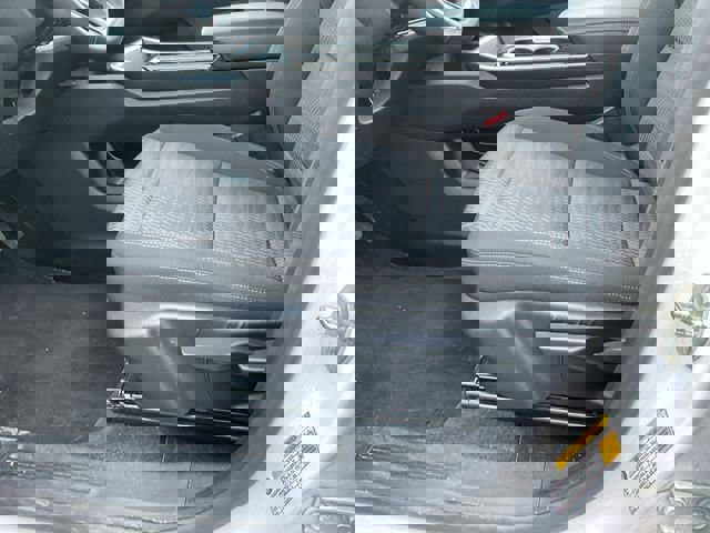 Used 2025 Chevrolet Equinox LT image 21