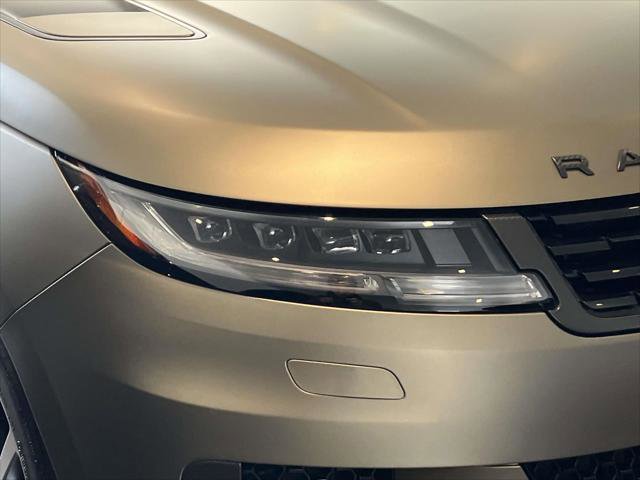 Used 2024 Land Rover Range Rover Sport SV Edition One Carbon Bronze image 7