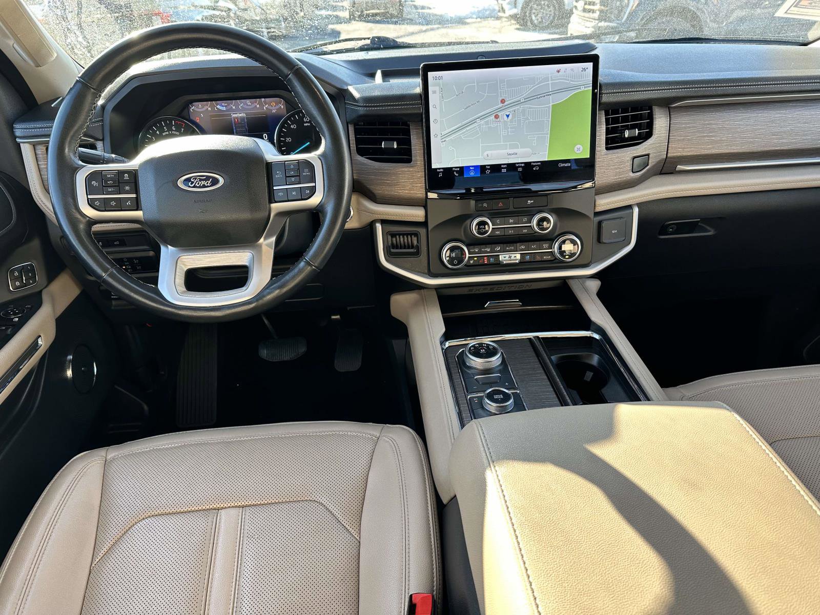 Used 2023 Ford Expedition Limited image 17