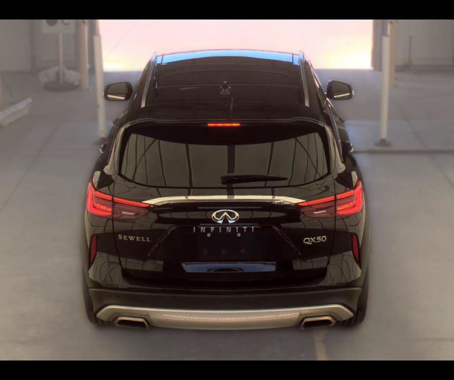 Used 2020 INFINITI QX50 Sensory w/ Proactive Package FWD image 10