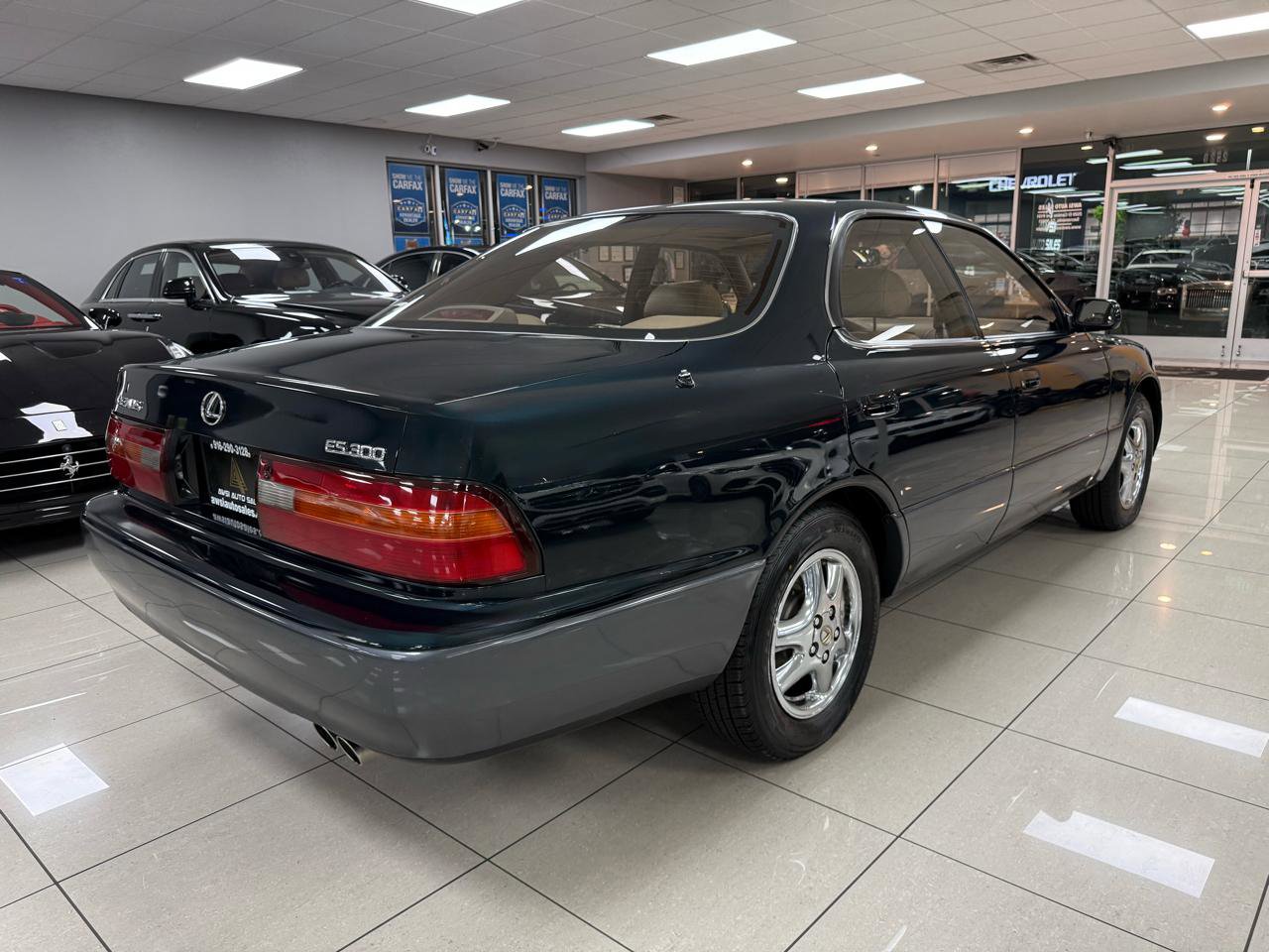 Used 1995 Lexus ES 330 FWD image 7