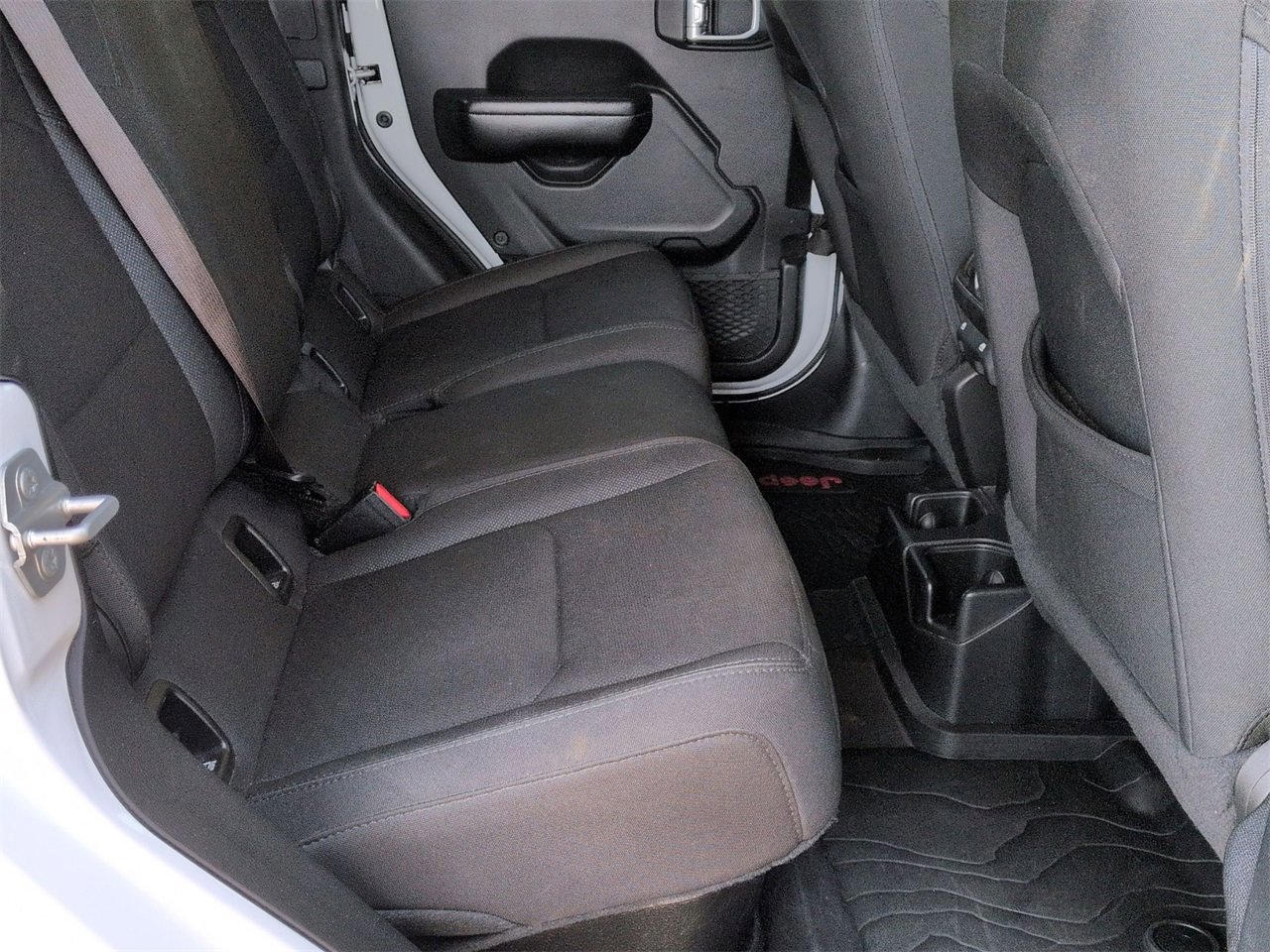 Used 2020 Jeep Gladiator Sport w/ Quick Order Package 24S image 23