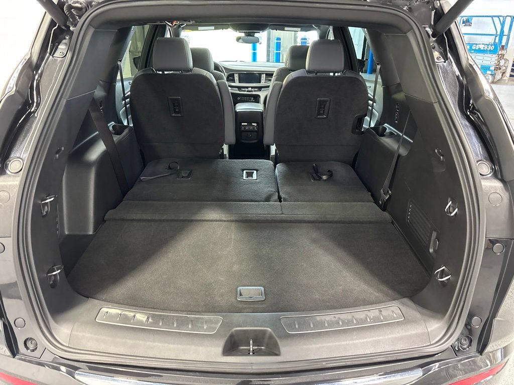 Used 2023 Buick Enclave Essence w/ Experience Buick Package AWD/4WD image 45