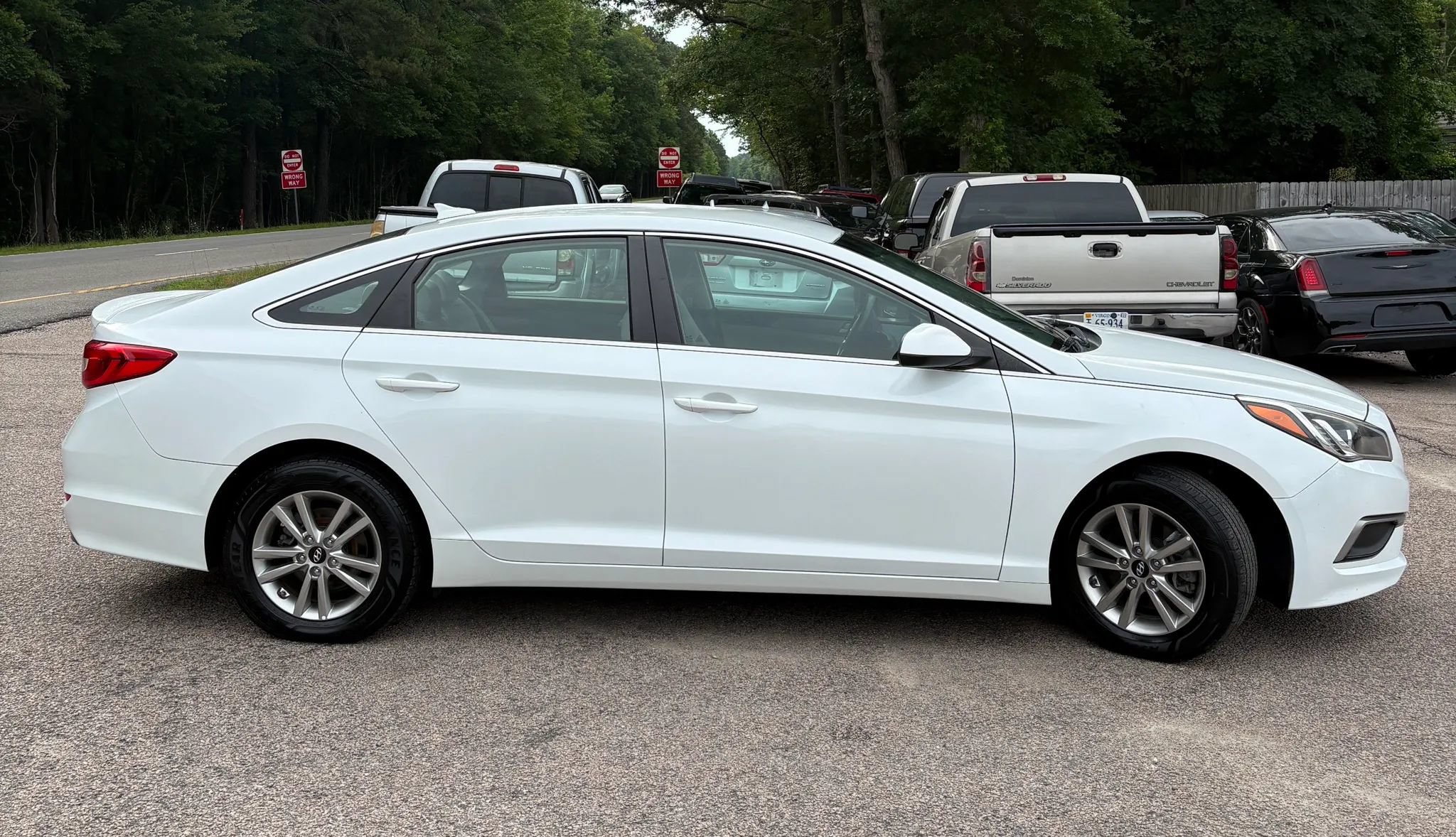 Used 2017 Hyundai Sonata SE FWD image 6