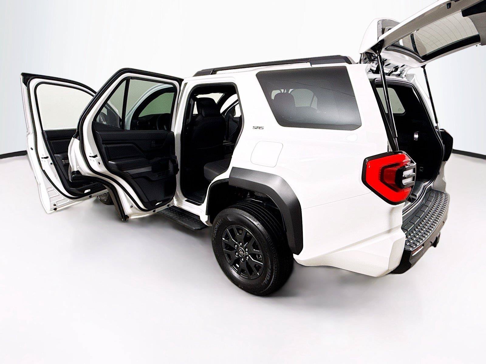 Used 2025 Toyota 4Runner SR5 AWD/4WD image 38