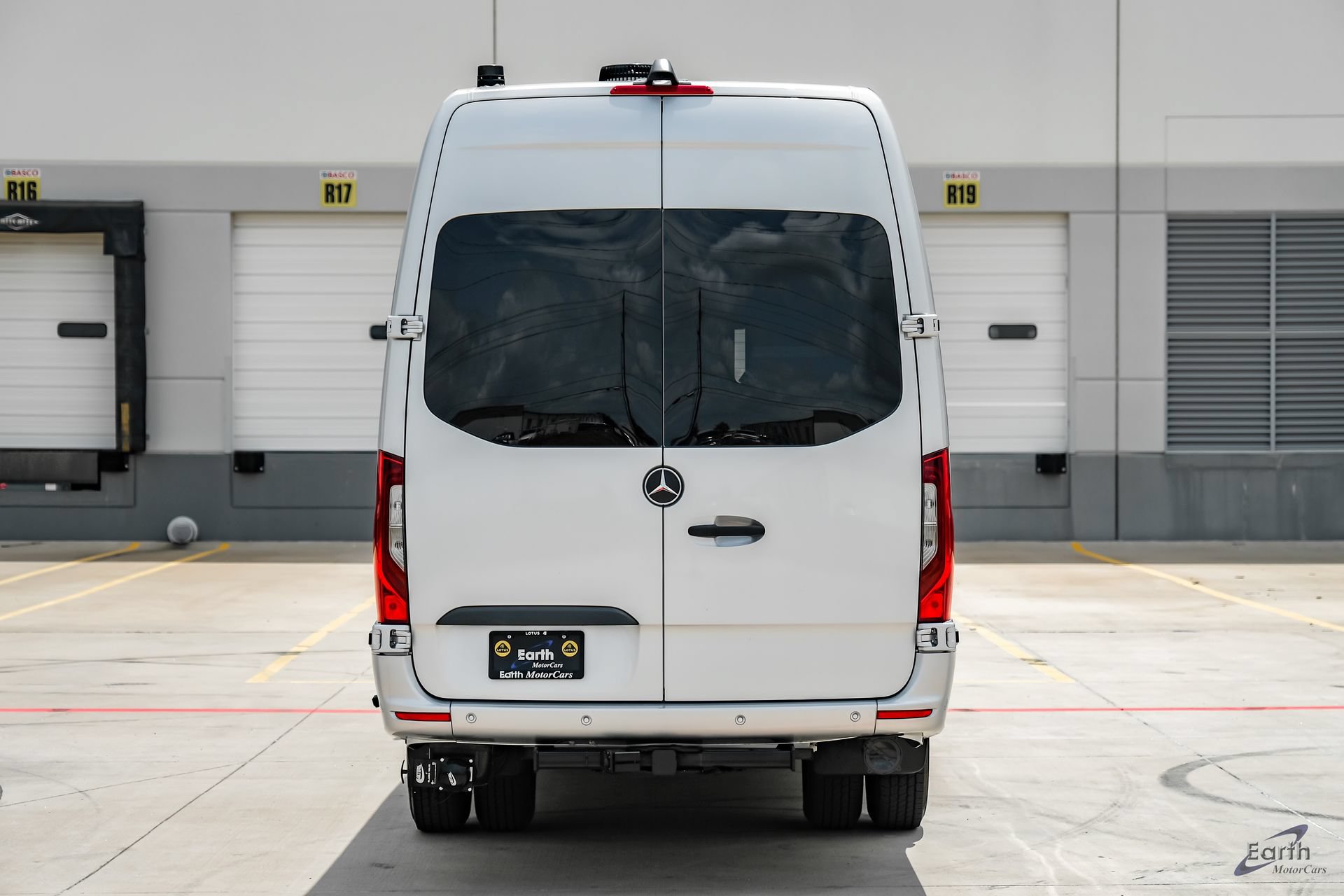 Used 2023 Mercedes-Benz Sprinter 3500 image 12