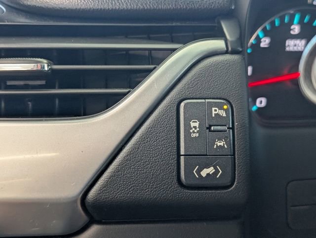 Used 2020 Chevrolet Suburban LT AWD/4WD image 22