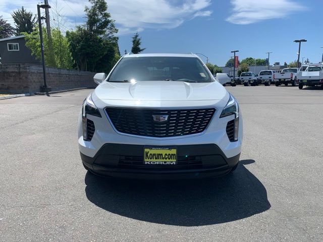 Used 2022 Cadillac XT4 Luxury w/ Cold Weather Package AWD/4WD image 10