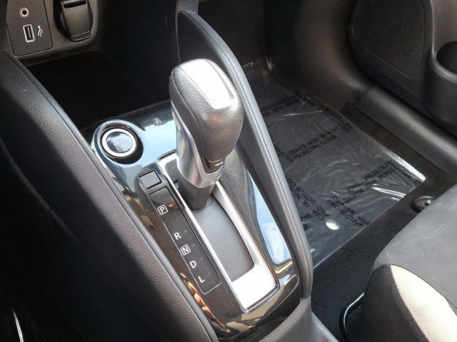 Used 2020 Nissan Versa SV image 14