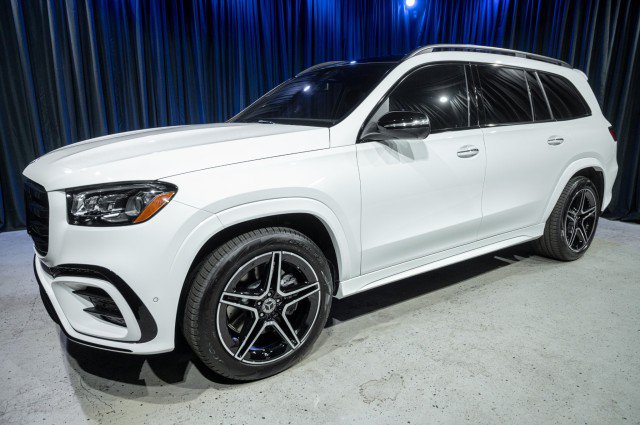New 2026 Mercedes-Benz GLS 450 4MATIC