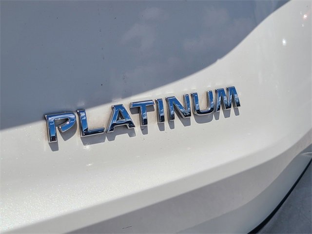 Used 2021 Nissan Rogue Platinum image 10