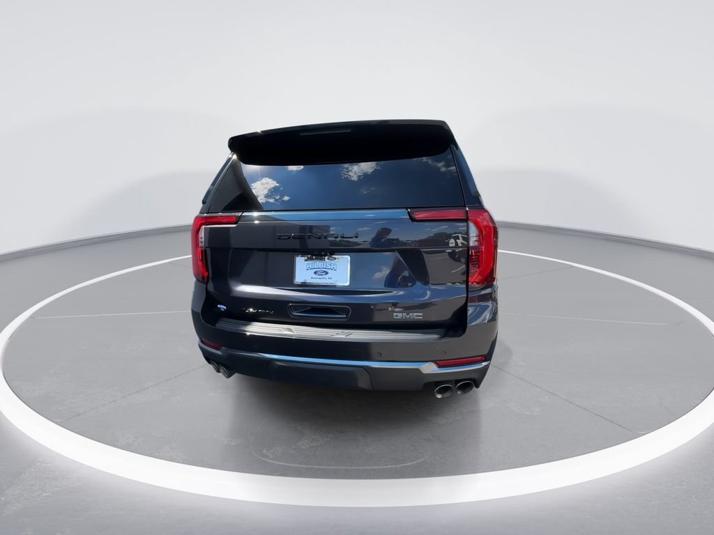 Used 2025 GMC Yukon Denali Ultimate AWD/4WD image 7