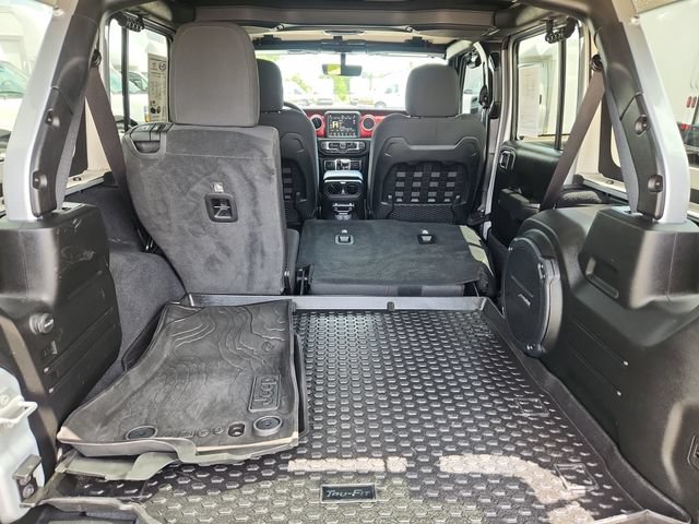 Used 2022 Jeep Wrangler Unlimited Rubicon w/ LED Lighting Group AWD/4WD image 34