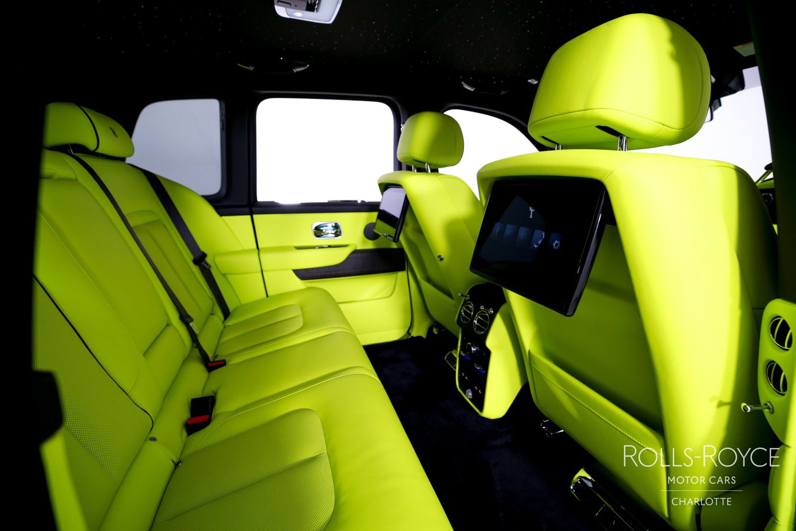 New 2027 Rolls-Royce Cullinan AWD/4WD image 30