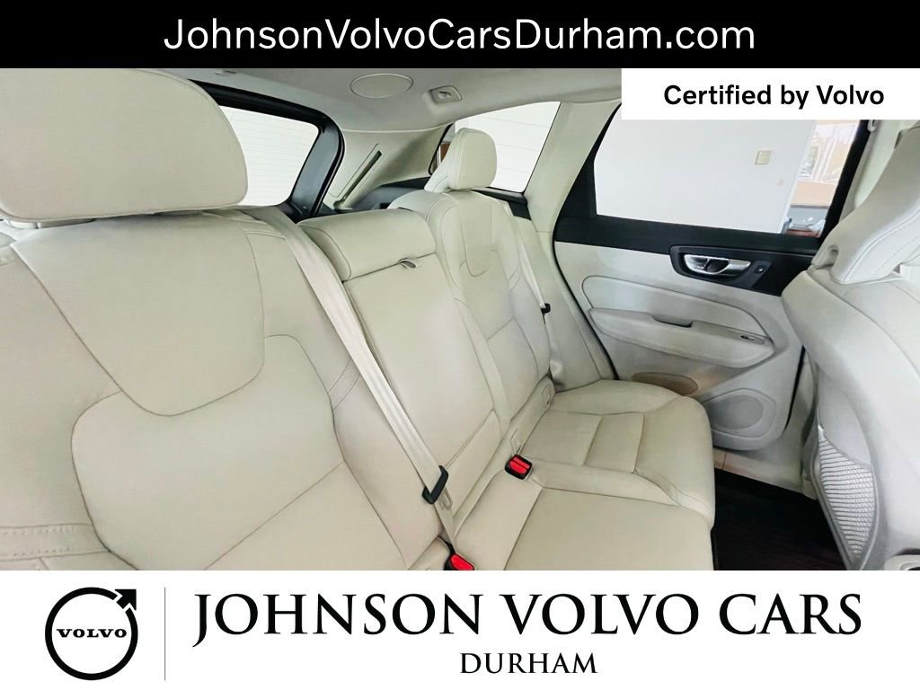 Certified 2025 Volvo XC60 B5 Ultra w/ Protection Package Premier image 22