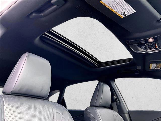 Used 2024 Lexus RX 350 Premium image 17
