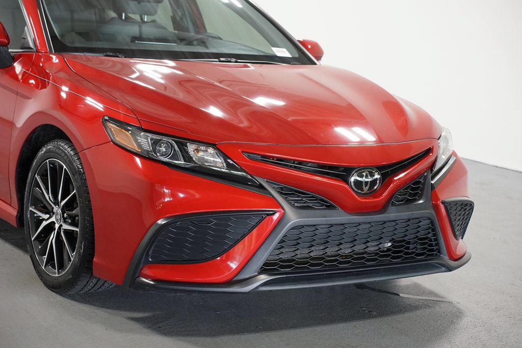 Certified 2024 Toyota Camry SE FWD image 4