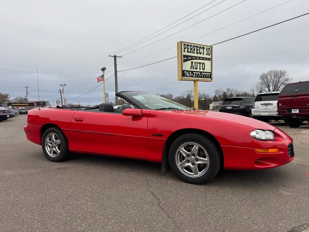 Used 1998 Chevrolet Camaro Z28 image 3