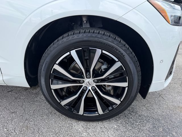 Used 2024 Volvo XC60 B5 Plus w/ Protection Package Premier AWD/4WD image 19