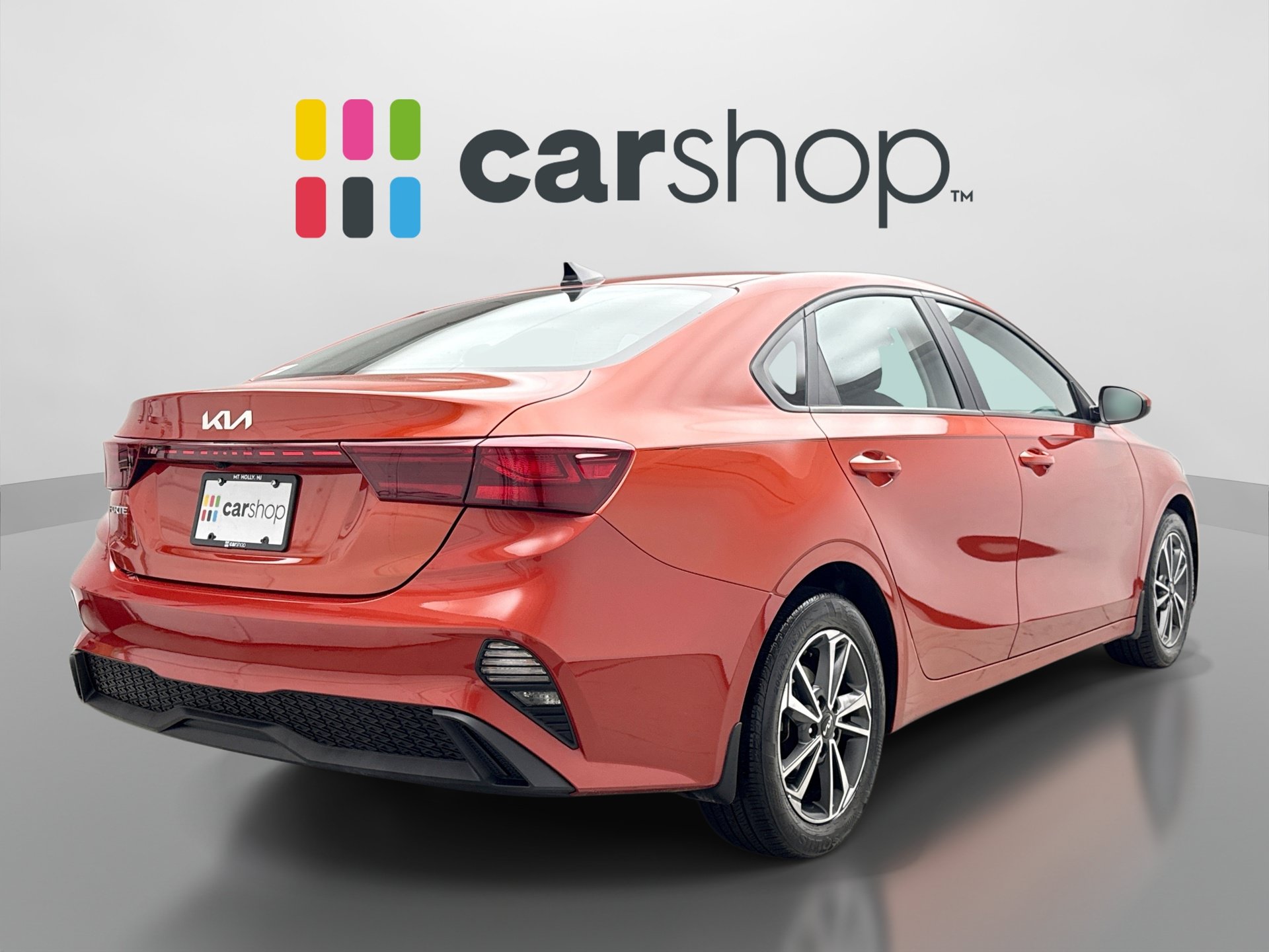 Used 2024 Kia Forte LXS FWD image 5
