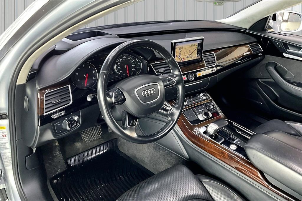 Used 2016 Audi A8 L 4.0T image 17