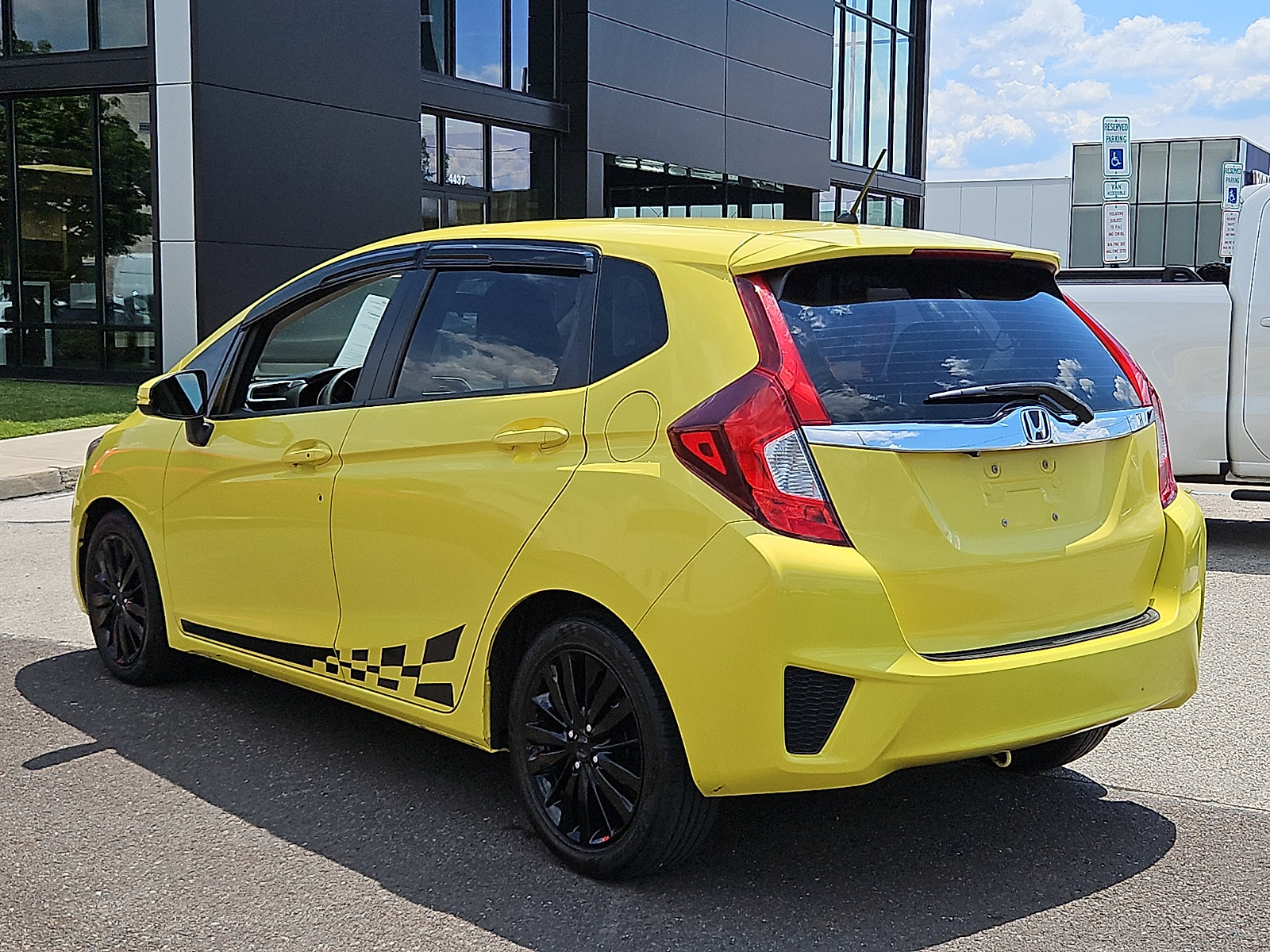 Used 2015 Honda Fit EX image 4