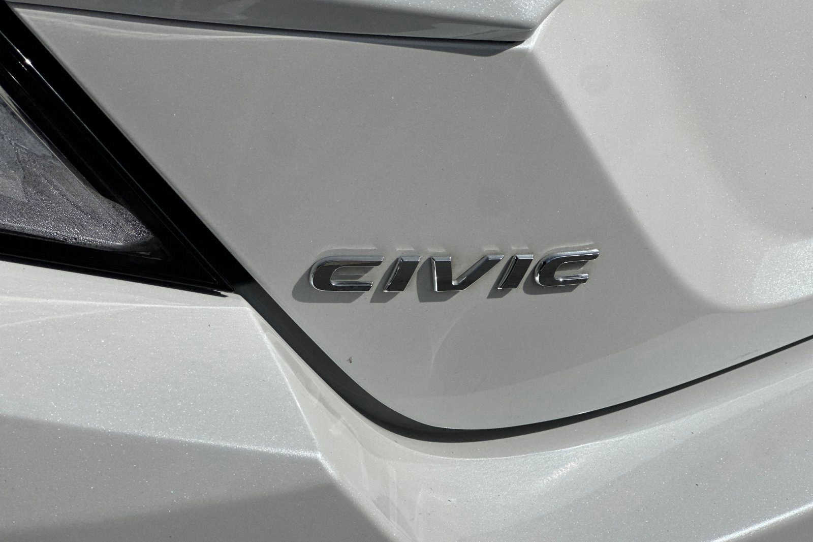 Used 2019 Honda Civic Touring image 37