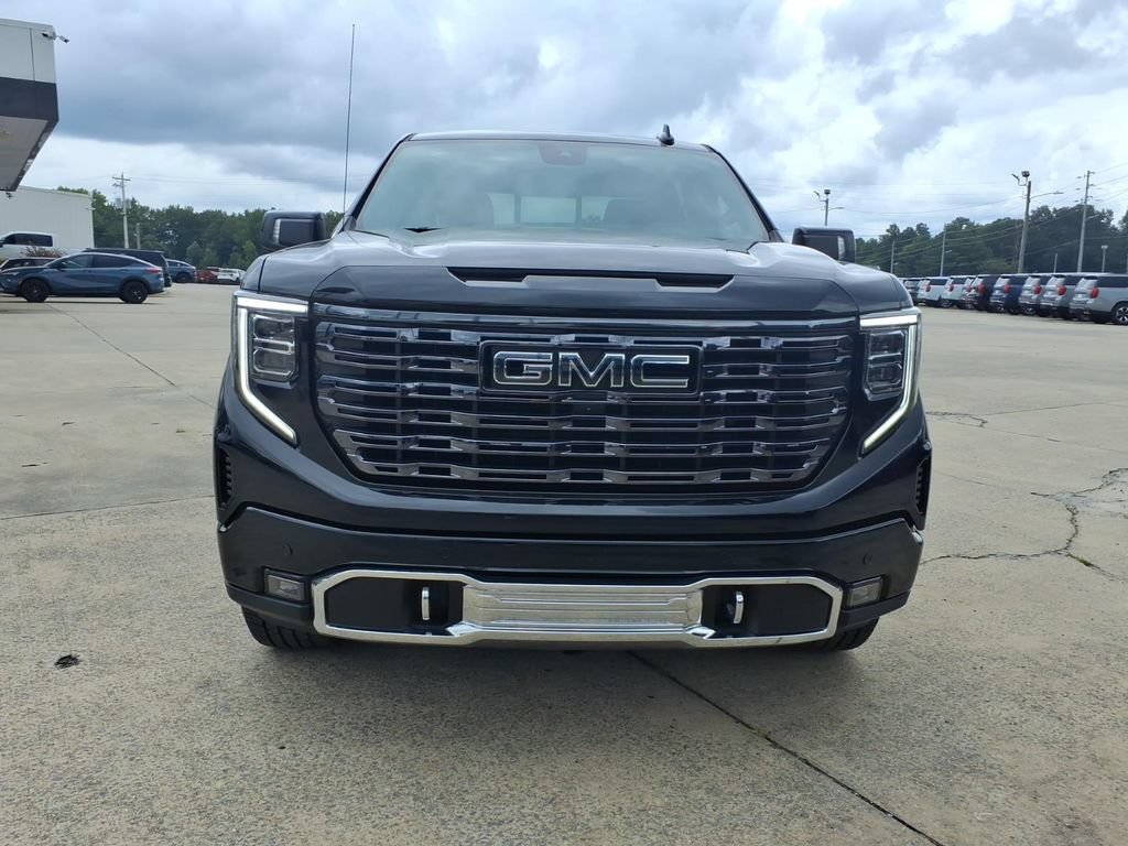 Used 2024 GMC Sierra 1500 Denali Ultimate AWD/4WD image 2