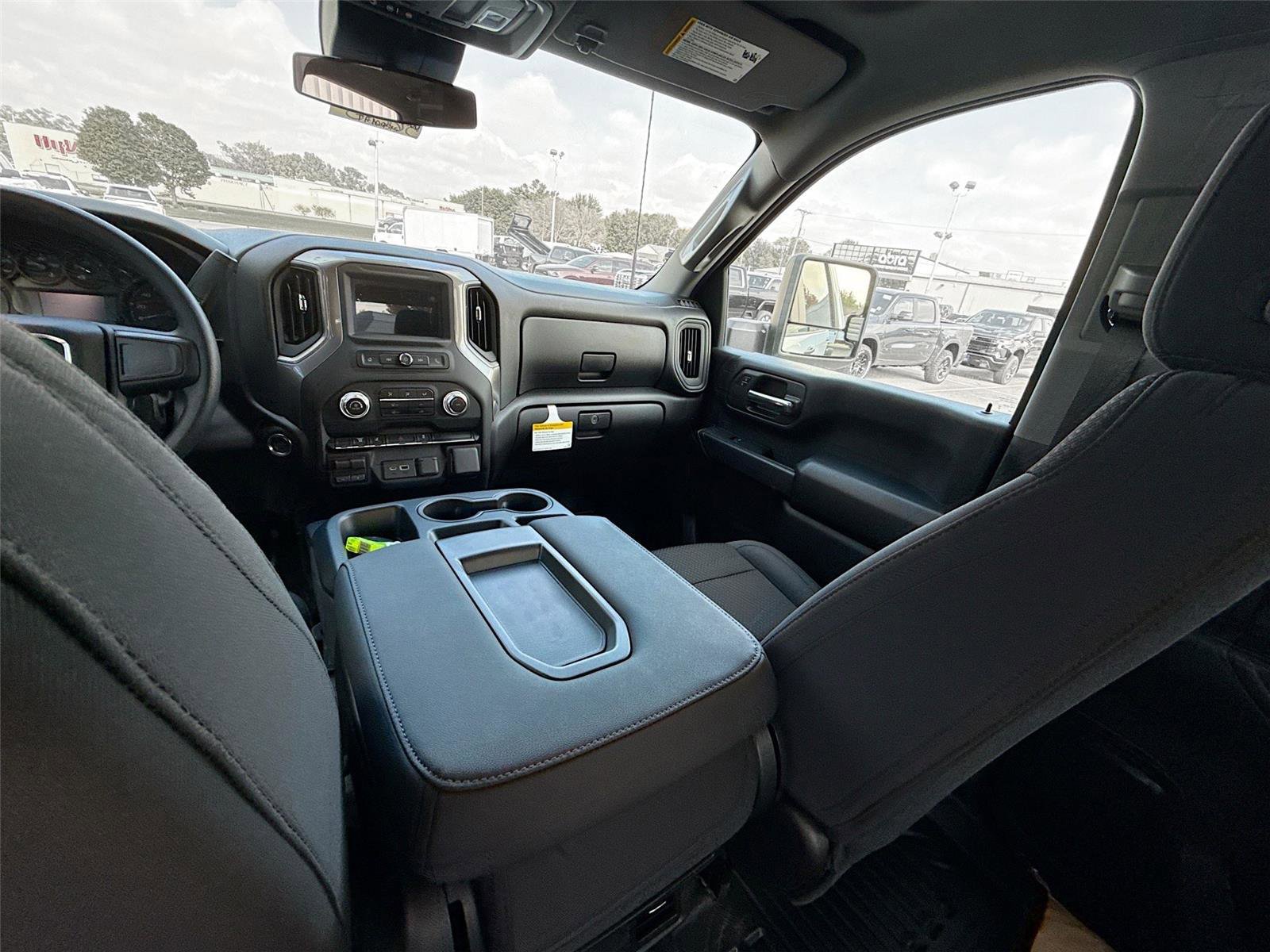 New 2026 GMC Sierra 3500 Pro w/ Convenience Package image 14