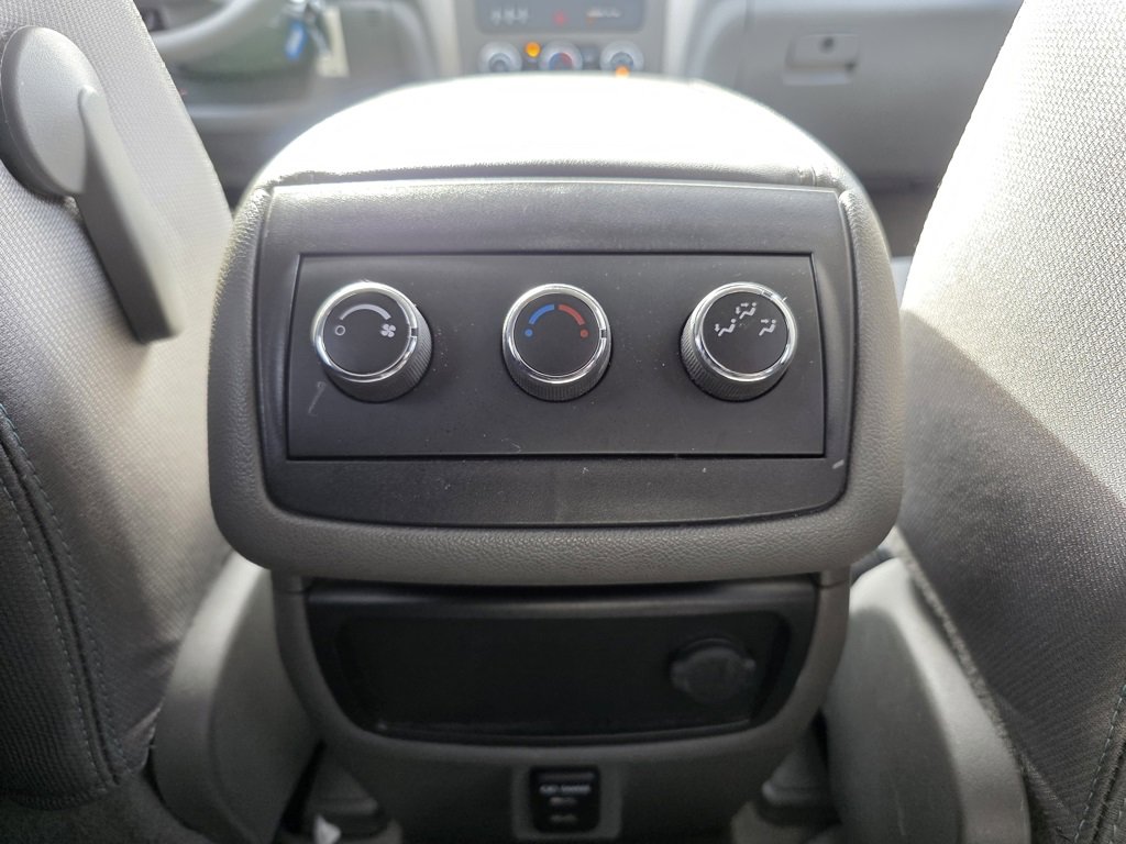 Used 2016 Chevrolet Traverse LS image 15