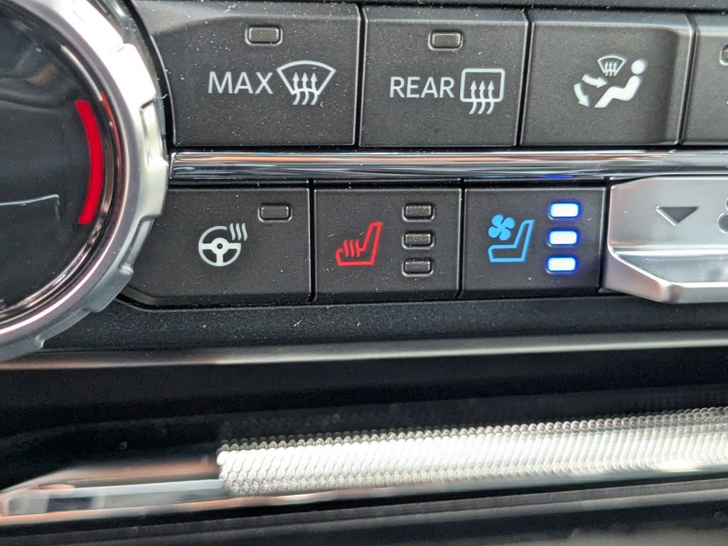 New 2025 Ford F150 Lariat w/ Equipment Group 502A High image 26