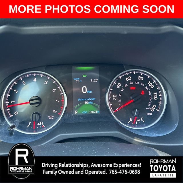 Used 2022 Toyota RAV4 XLE AWD/4WD image 10