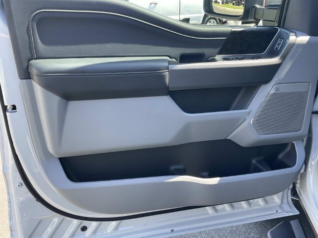 New 2026 Ford F350 XLT w/ XLT Premium Package AWD/4WD image 21