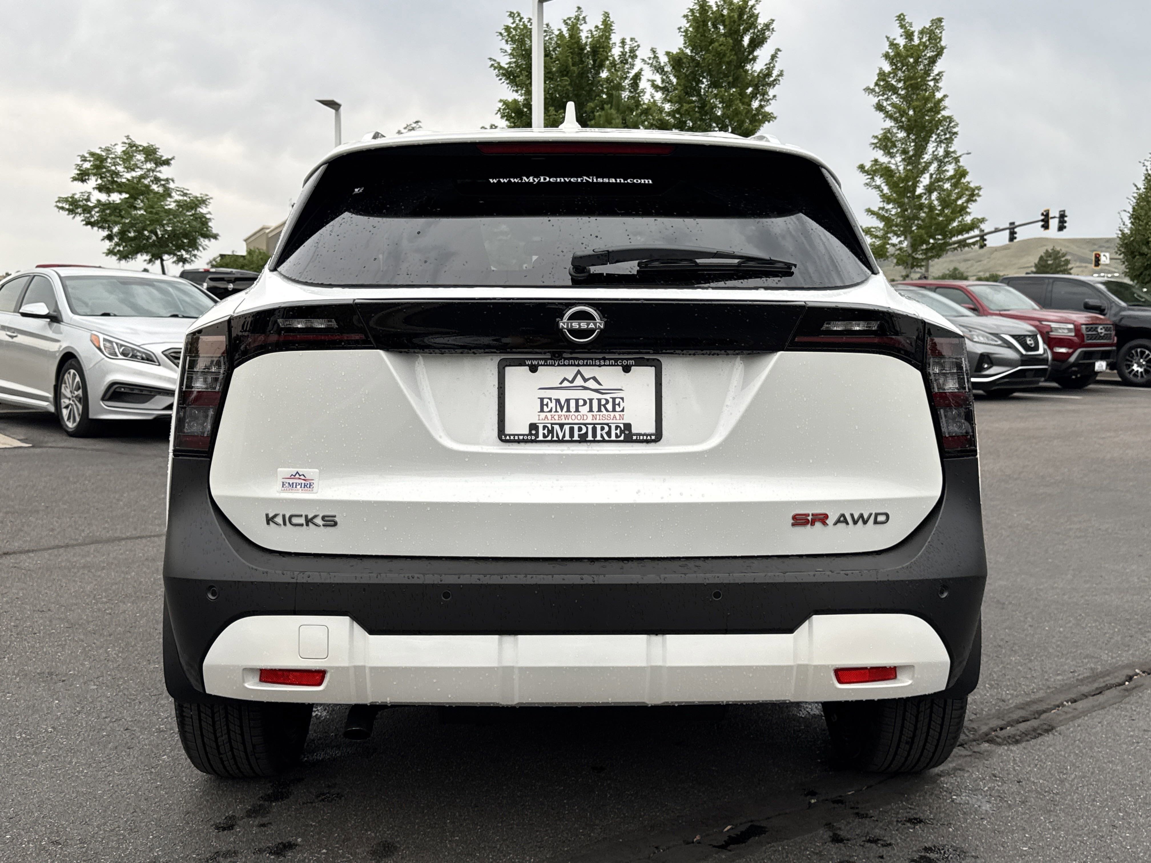 New 2025 Nissan Kicks SR w/ SR Premium Package image 6