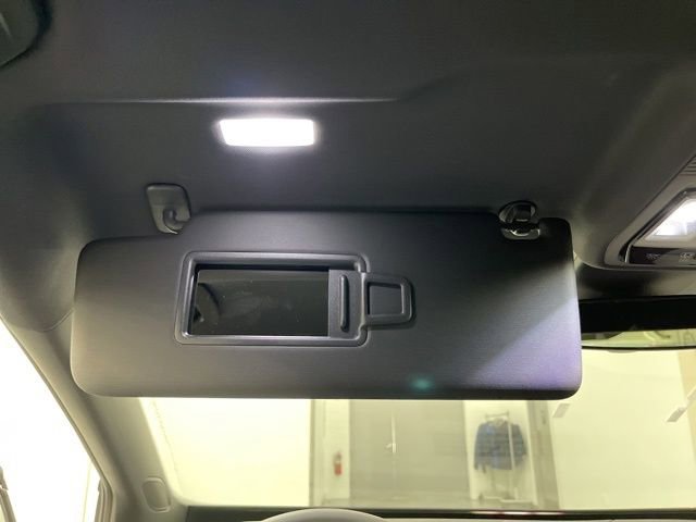 New 2025 Volkswagen ID.4 Pro image 24