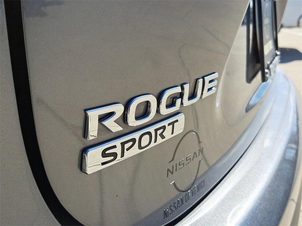 Certified 2021 Nissan Rogue Sport S image 14