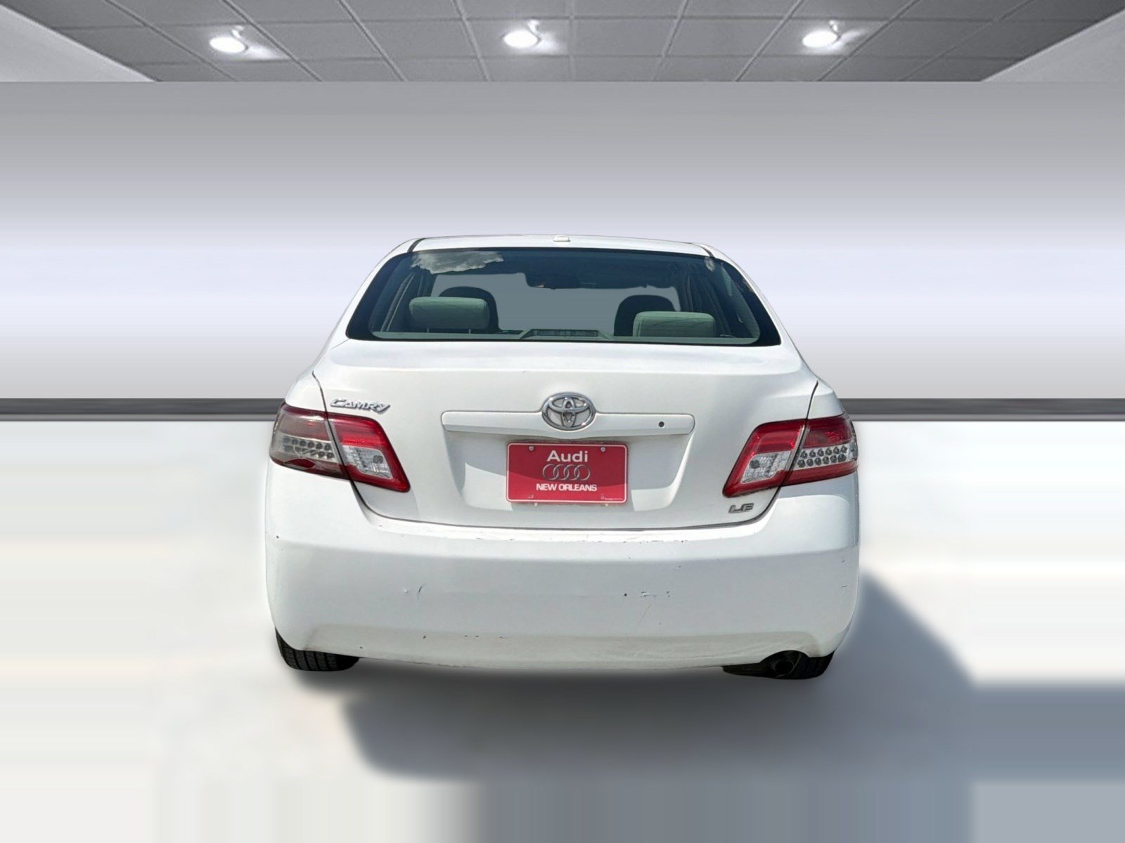 Used 2011 Toyota Camry LE FWD image 10