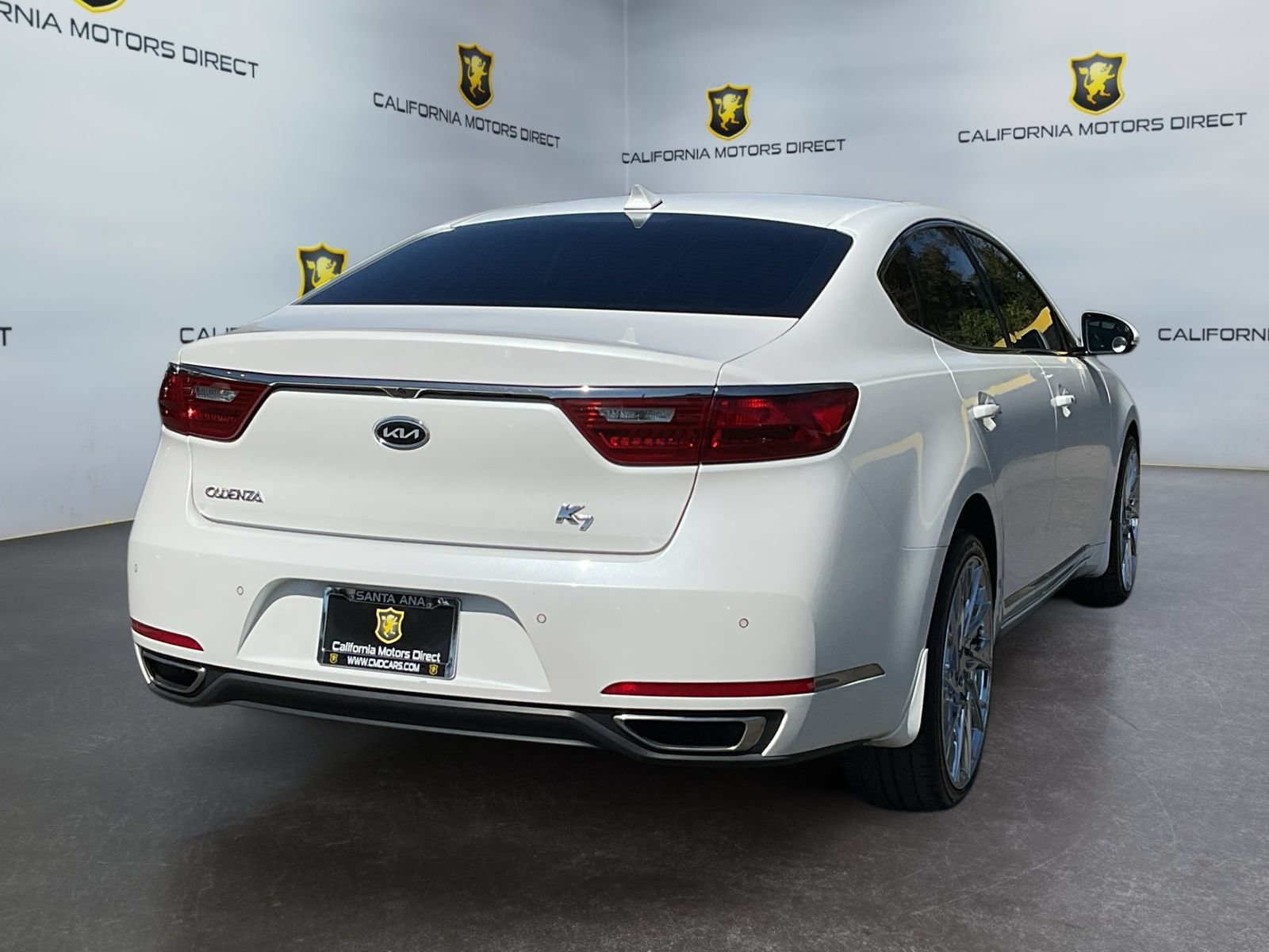 Used 2019 Kia Cadenza Premium FWD image 5