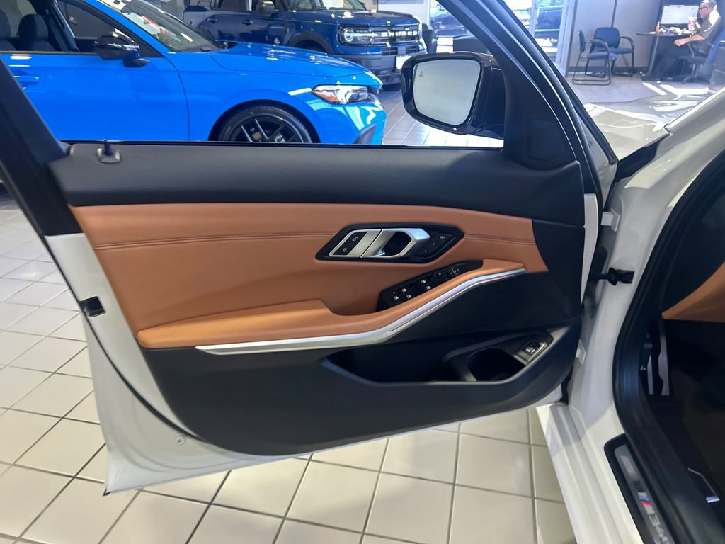 Used 2021 BMW M340i xDrive w/ Executive Package AWD/4WD image 16