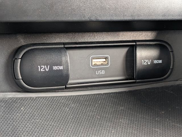 Used 2025 Kia Soul LX image 29