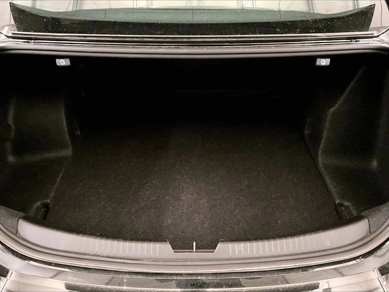 Used 2024 Chevrolet Malibu RS image 33