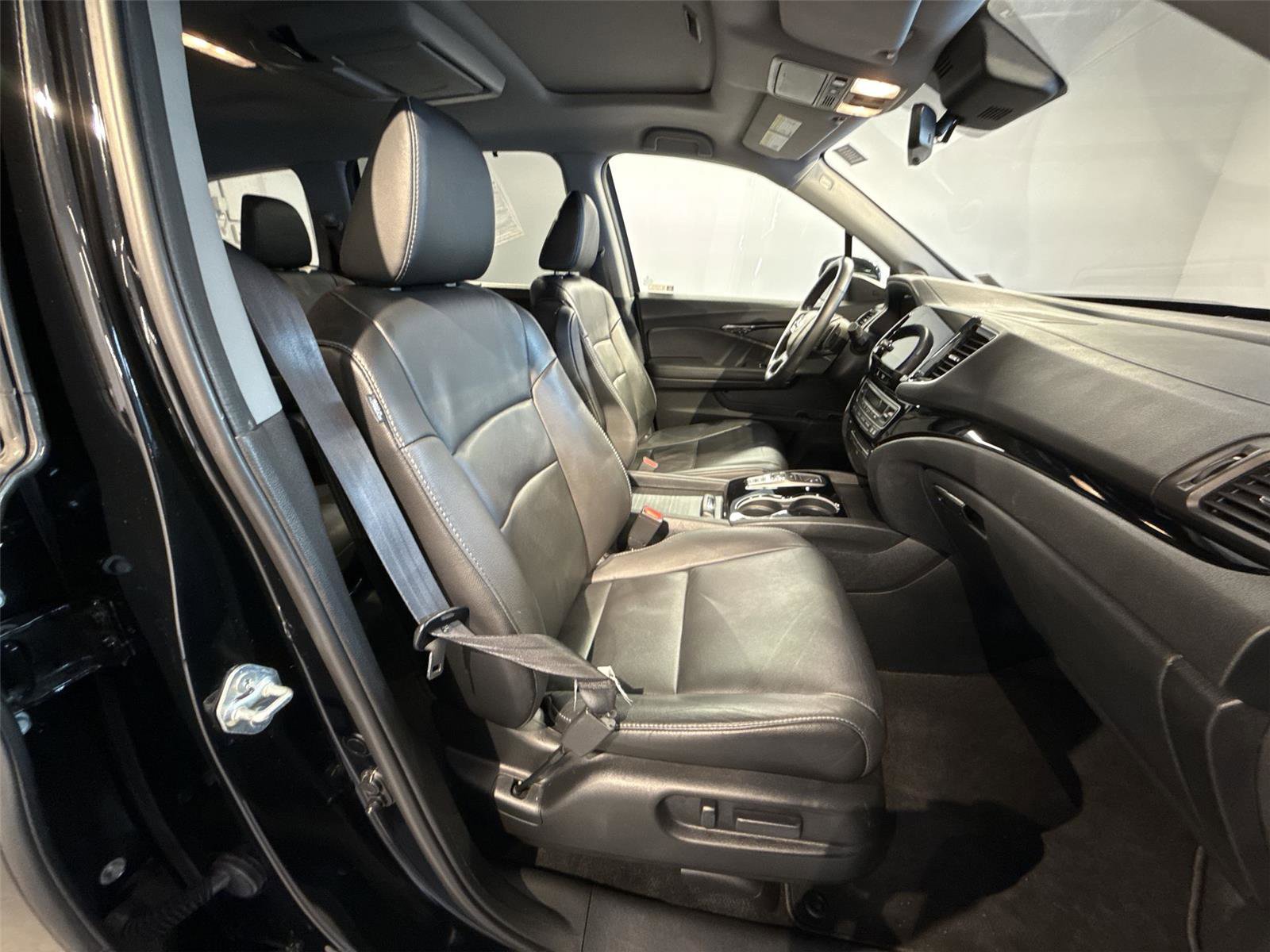 Used 2022 Honda Pilot Touring image 26