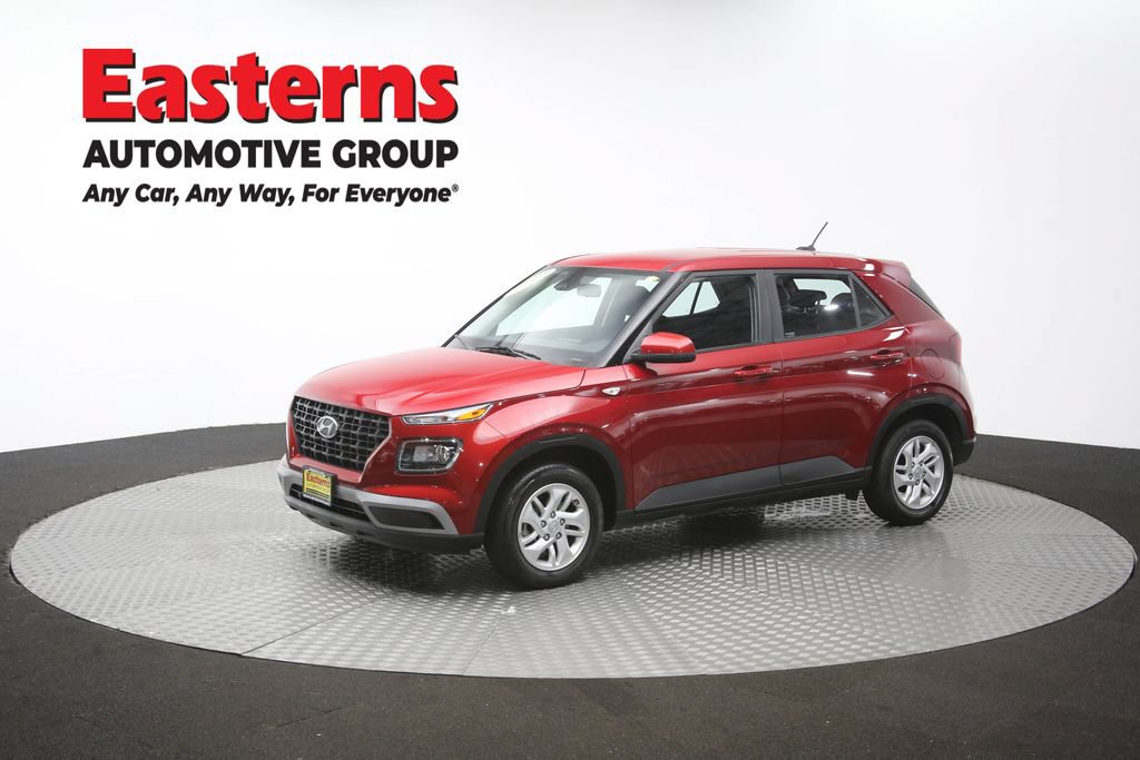 Used 2025 Hyundai Venue SE FWD image 55
