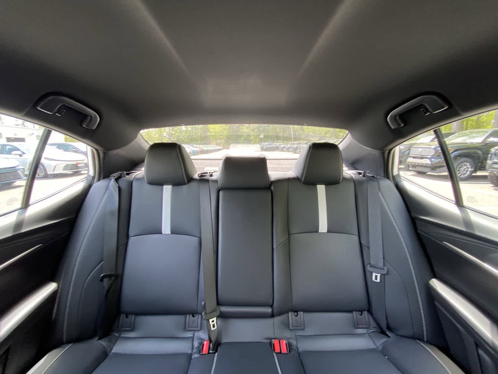 Used 2025 Toyota Camry SE FWD image 24
