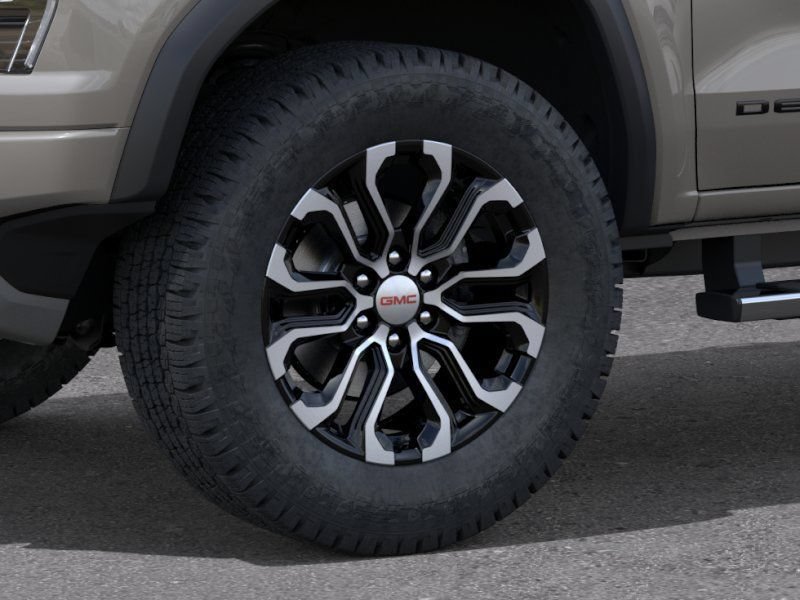 New 2026 GMC Canyon Denali w/ LPO, Black Badging Package AWD/4WD image 9