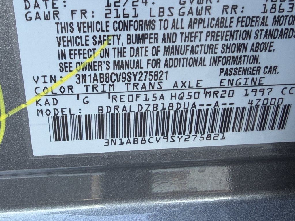 Used 2025 Nissan Sentra SV FWD image 30