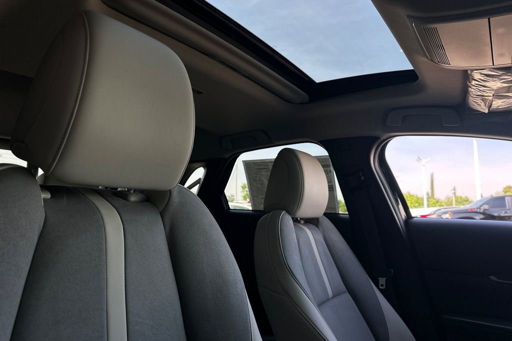 New 2026 MAZDA CX-30 Aire Edition AWD/4WD image 18