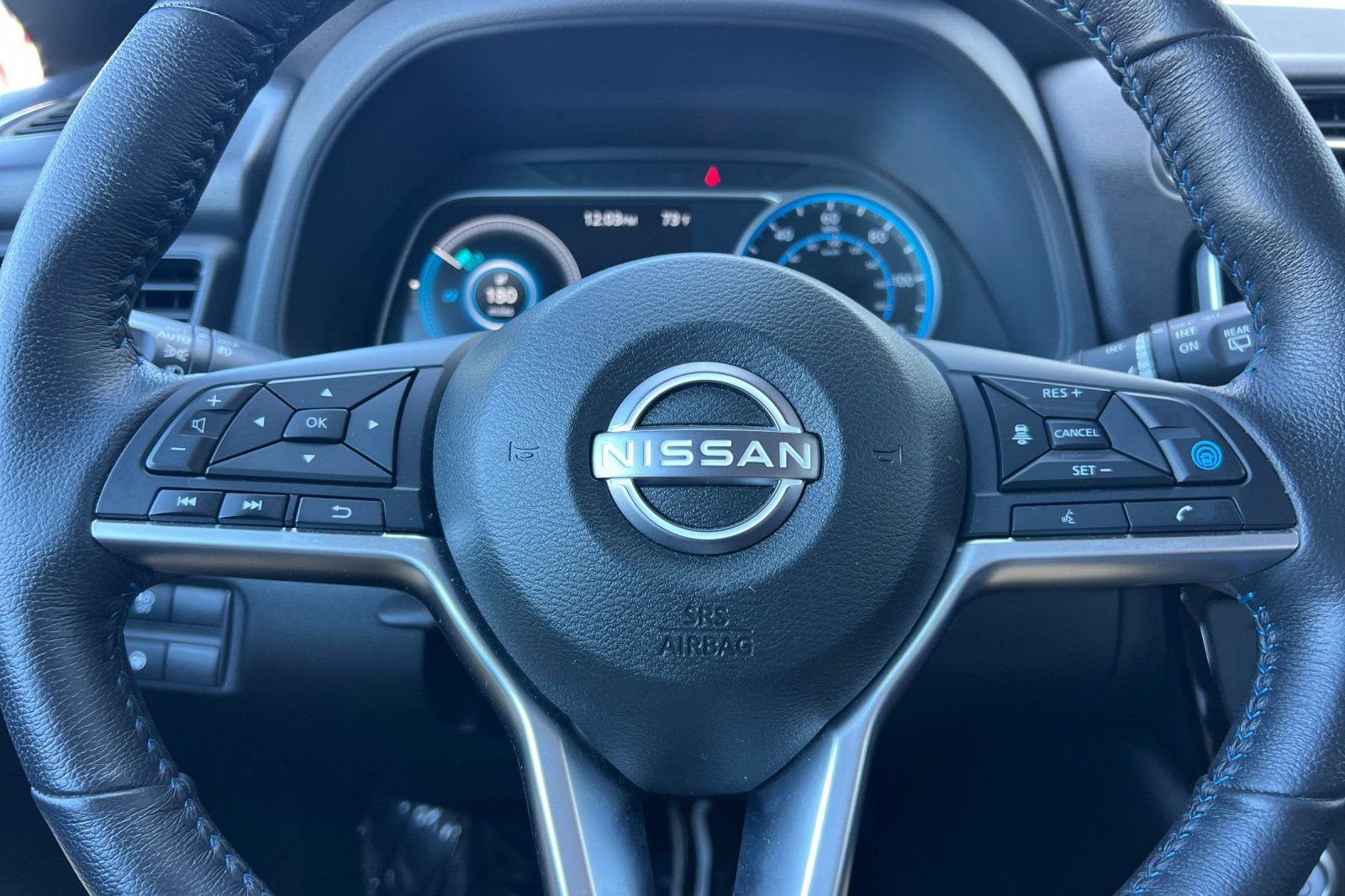 Certified 2024 Nissan Leaf SV Plus FWD image 27